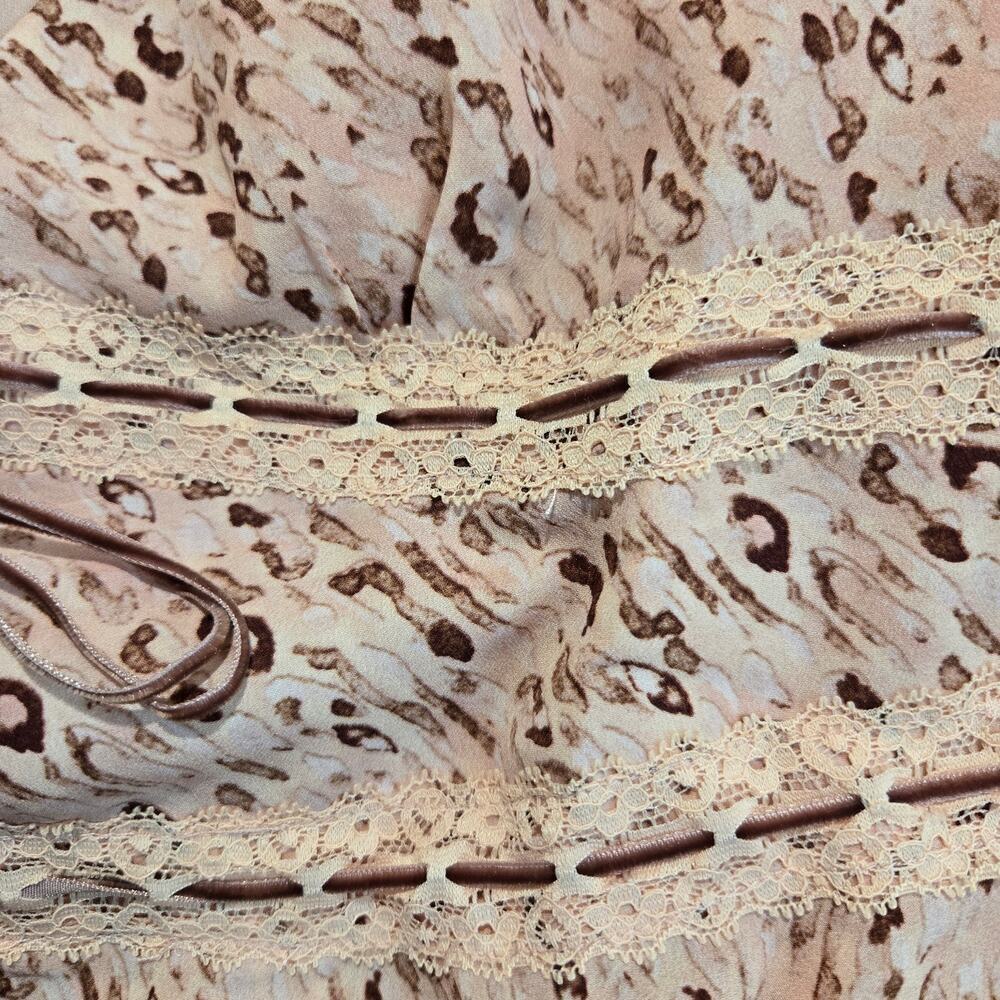 NWT Pretty Garbage Leopard Print Split Hem Tank T… - image 4